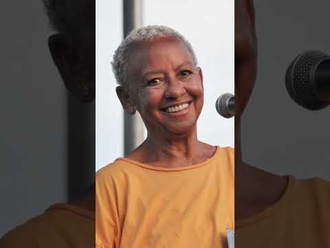 RIP poet Nikki Giovanni #rip #nikkigiovanni