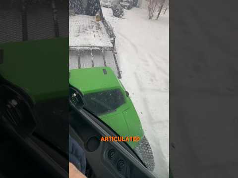 How to Back an ARTICULATED Wheel Loader Onto a Trailer!! #snowplowing #asmr #best #avant