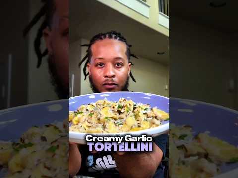 Creamy Garlic Tortellini #youtubeshorts #veganrecipe #plantbased #cooking  #cooking #pastarecipe