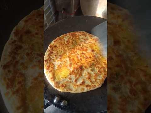 Aalu Paratha.... Breakfast #trending #deepikakirecipes #food #youtubeshorts #recipe