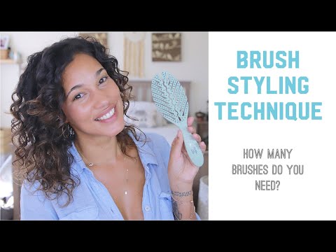 Using My Detangling brush to style my 2B-3A Curls - Brush Technique -