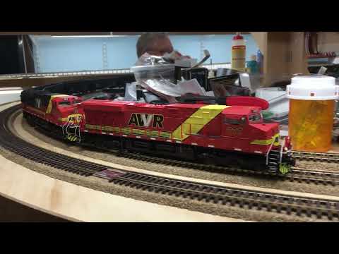 Custom HO AWVR 777 and 767 Running on the Layout - Division 11 Meeting (10/15/23)