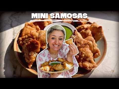 The best LITTLE SAMOSAS - you will love these mini samosas!