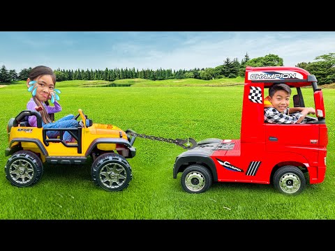 Eric and Charlotte Pretend Play Ride on Car Driving School | Kids Learn to Drive