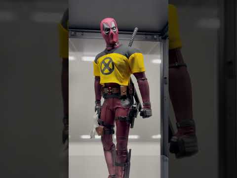 HOT TOYS DEADPOOL 2 FIGURE #shorts #hottoys #deadpool #marvel