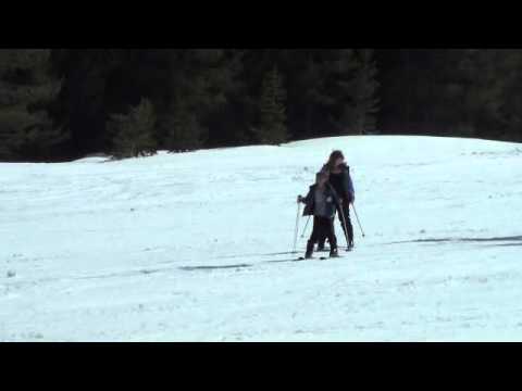 Jen and Zach skiing