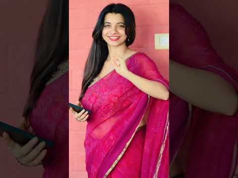 Gulabi Sadi #shorts #saree #gulabisadi #modelstyle #fashion #trending #trendingshorts #shortvideo