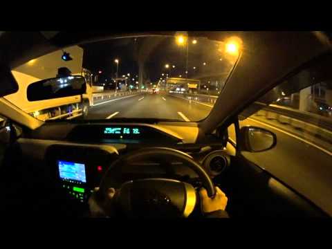 Toyota Prius C POV Test Night Drive - Tokyo Wangan Line