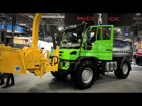 Mercedes-Benz Unimog U535 Walkround