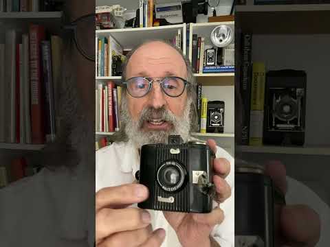 My Kodak camera from 1938 inspired by the Art Deco movement, I think it’s a piece of art.