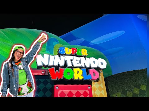 Super Nintendo World (@NIGHT) | Trying the mushroom soup & Chef Toad Short rib special