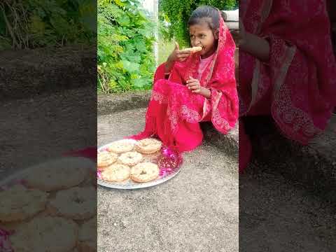 👉😋😝 छोटी बहु घेवर खा...#chhoti bahu#balika vadhu#saas Bahu ki nok jhok#funny#shorts#viral#घेवर