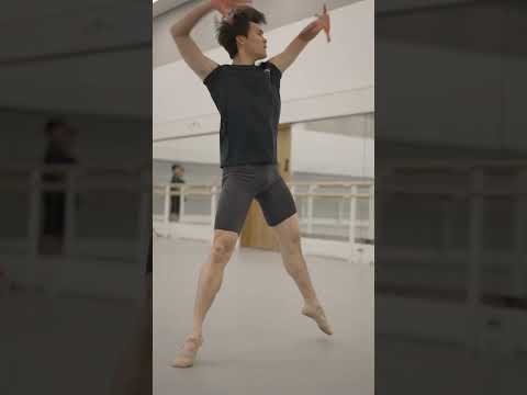 Gravity? What gravity!? Rehearsals for The Royal Ballet's Rhapsody #royaloperahouse #ballet