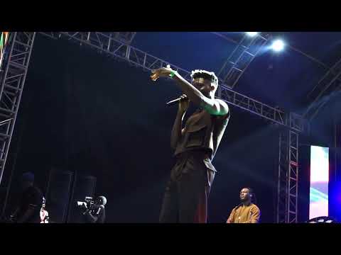 live performance led by Nameless,Apass and recheal magoola at blankets and wine