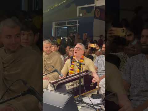 Nanda Kumar Prabhu continues to captivate hearts with his soulful Chaurastakam kirtan! 🎶✨