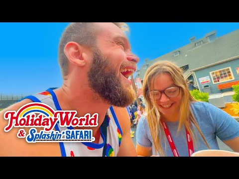 We had the CRAZIEST DAY EVER at Holiday World!! (Holiwood Nights Day 2)