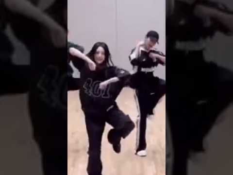 le sserafim seventeen “super” dance challenge yunjin focus #yunjin #lesserafim #seventeen #super