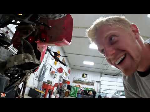 Clutch Went Boom... Honda Recon part 2