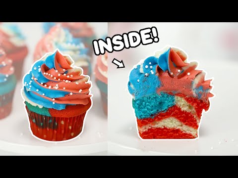 I tried to make USA surprise-inside cupcakes!