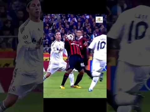 Ronaldinho is the best skiller player in the world 🌎#viral #foryou #efootball #football