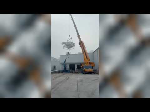 Lifting the LPS: Installing a Low Profile Separator on a Corrugated Box Plant Roof.