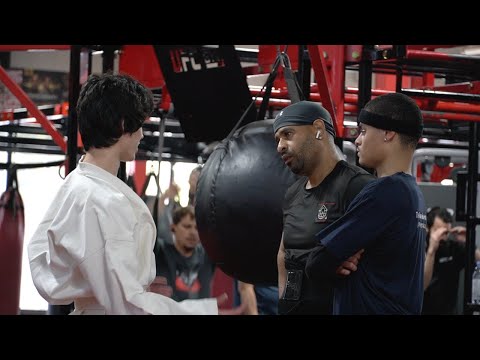 Trolling Fighters at UFC Gym!