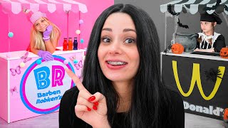 Eva and Mom Black vs Pink Challenge in the Ice cream truck