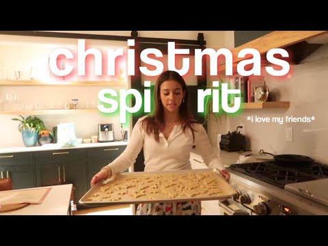 BAKING CHRISTMAS COOKIES...with my bestfriends