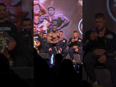 Samson Dauda Showing his Physique during the Press Conference #Olympia