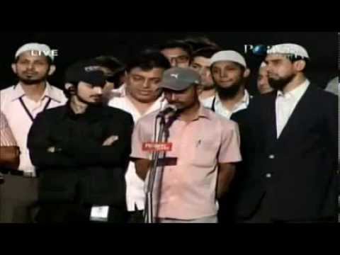 Hindu brother accepting islam and request to all pray for him_Dr.Zakir Naik(URDU)