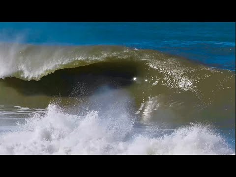 PADDLE ATTEMPT TO SURF A FRISKY LEFT HAND SLAB AFTER A BIG NIGHT