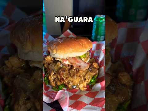 🤯Cousinn Vinnie's First Time Trying Venezuelan Hamburger at Na'guara in Chicago! 🍔️