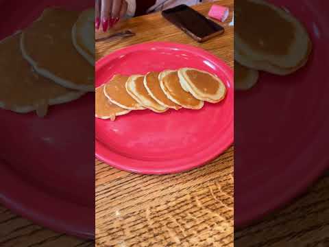 Places to eat in St. Louis Missouri #theoriginalpancakehouse