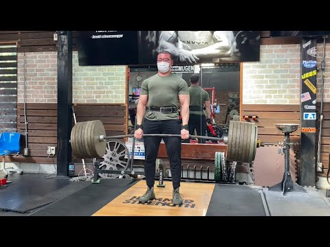 デッドリフト 330kg