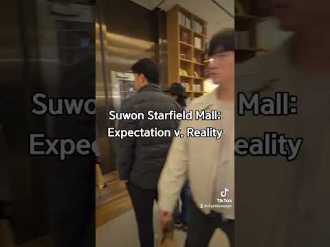 Suwon Starfield Mall: Expectation v. Reality 수원 스타필드 별마당 도서관