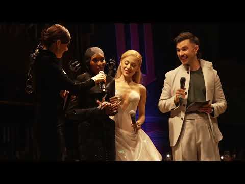 Wicked: A Spellbinding Mexico Premiere at Palacio de los Deportes (Official video)