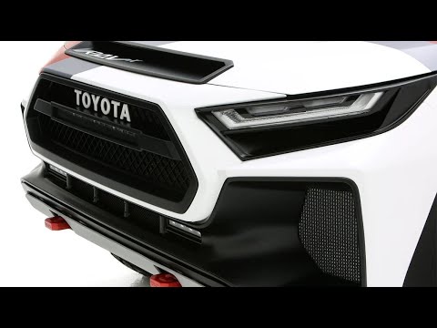 トヨタの「RAV X」のコンセプト初公開に熱狂的な反応が寄せられています。 「次期RAV 4」の「本格仕様」に「カッコイイ」「そのまま出てきそう!」の声が高まっています。