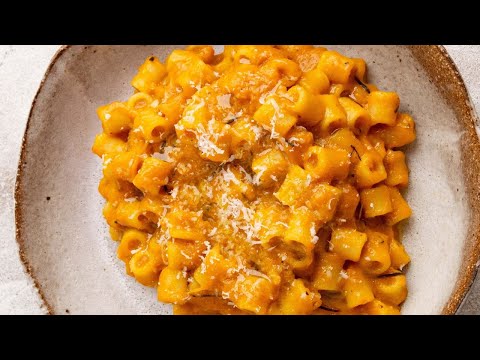 Roasted butternut squash and garlic ONE PAN pasta