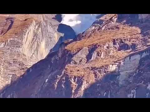 喜馬拉雅山脈🏔️雪崩☁️❄️🧊