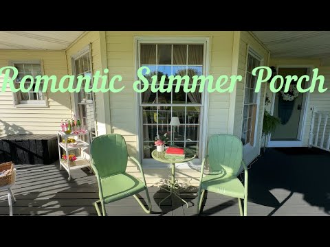 Romantic Front Porch    Clean And Decorate