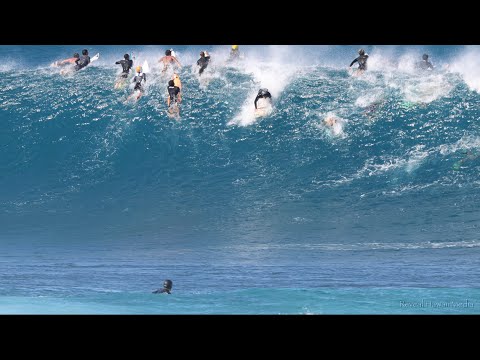 Banzai Pipeline Pumping 🔥 (Dec 30, 2022)  4K