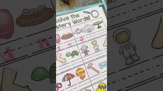 Mystery Word Game: Boosting Phonics Skills with Fun! 🎉 #scienceofreading #readingskills #shorts