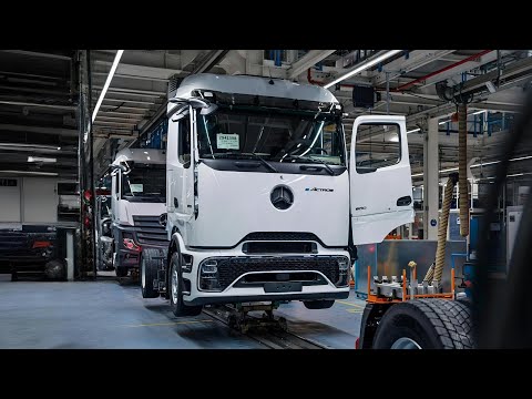 New 2025 Mercedes Actros - PRODUCTION in Germany