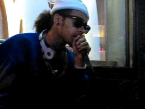 "the r-tizt" - London Street Performer - Human Beat Box / Hip-Hop