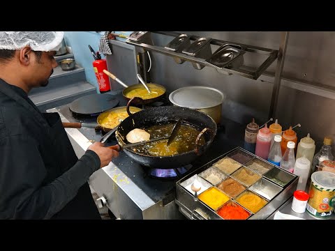 Sabudana Khichdi | Sabudana Vada | Maharashtrian Gharguti Thali | at "Mumbaiker VadaPav" Restaurant