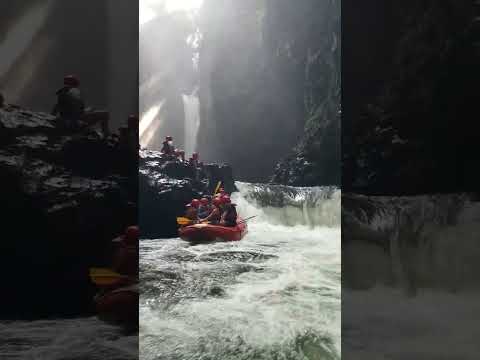 Realmente es Impresionante La Cascada El Encanto