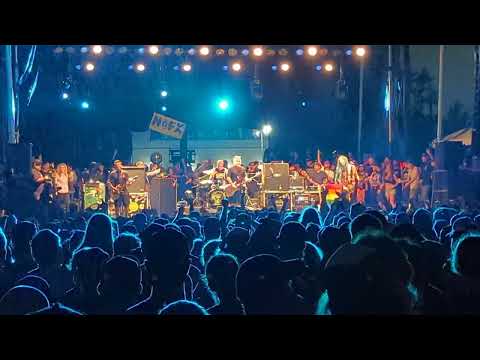 NOFX - The Decline (Full) Live in Toronto FINAL SHOW @ Downsview Park, August 18