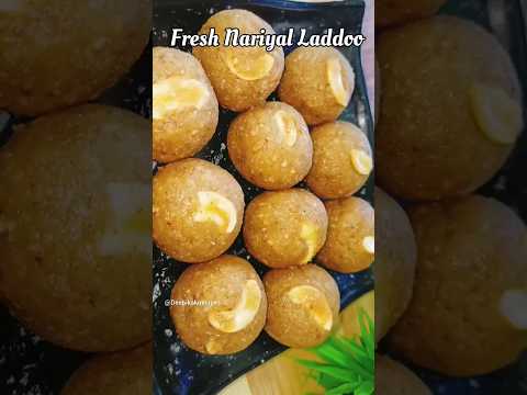 fresh coconut jaggery healthy pinni (laddu) recipe...#deepikakirecipes #coconutladdu #laddu #shorts