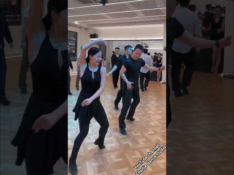 Wow, the dancing atmosphere is so good #ballroomdance #dancesport #dancer #dancestudio #chacha