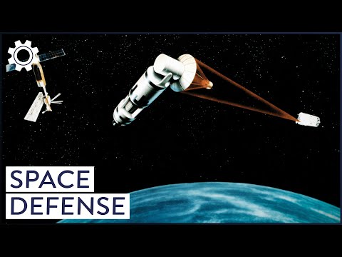 The Star Wars Program: When The Nuclear Arms Race Went To Space | M.A.D World